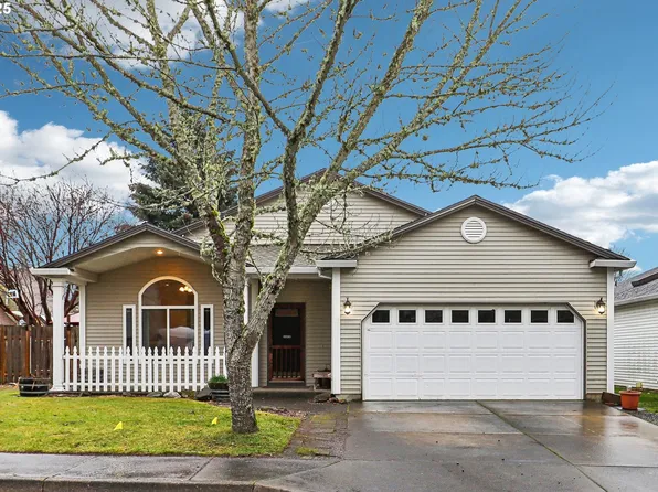 18222 Davis St, Sandy, OR 97055