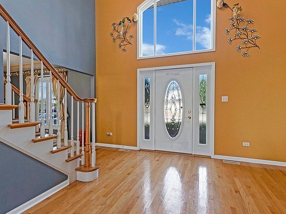 3rd image of 18301 Black Oak Ave