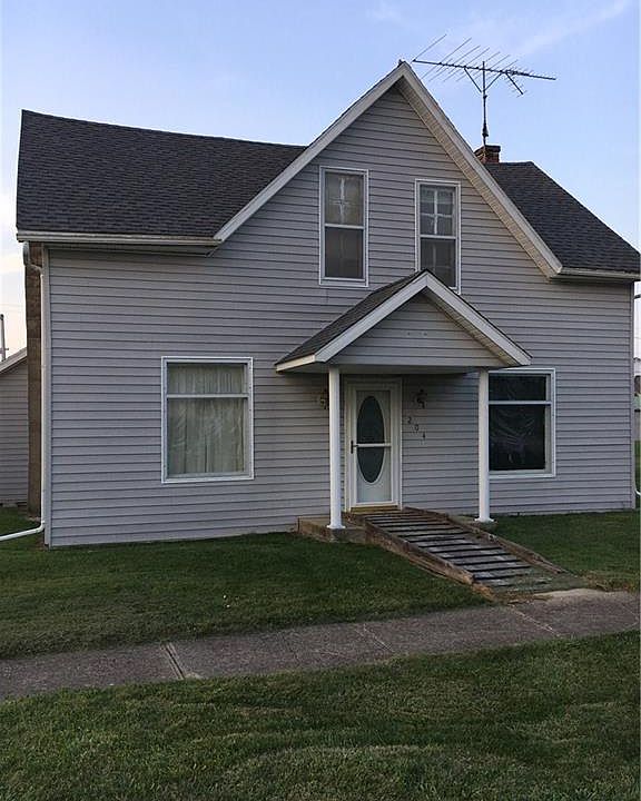 1st image of 204 W South St