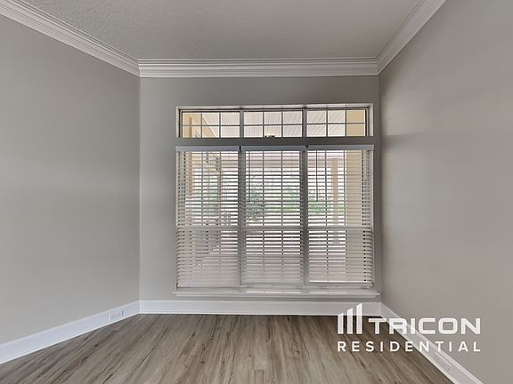 5th image of 308 Sweetbrier Branch Ln