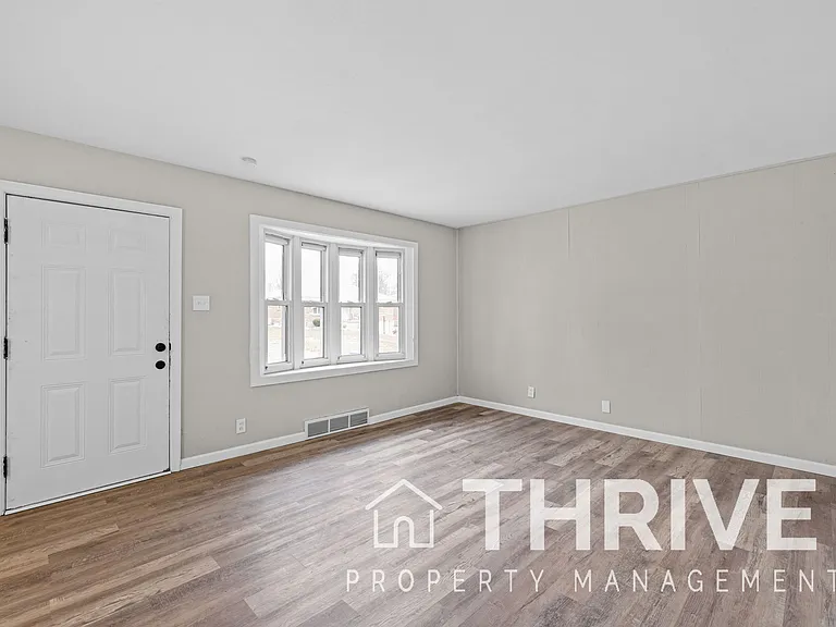 1068 Rainbow Dr — Photo 15