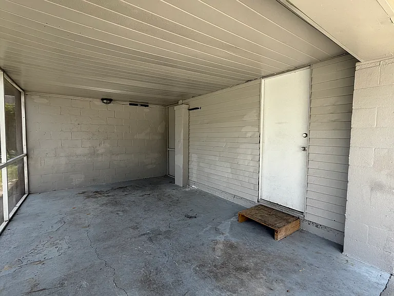 201 E Palm St — Photo 18