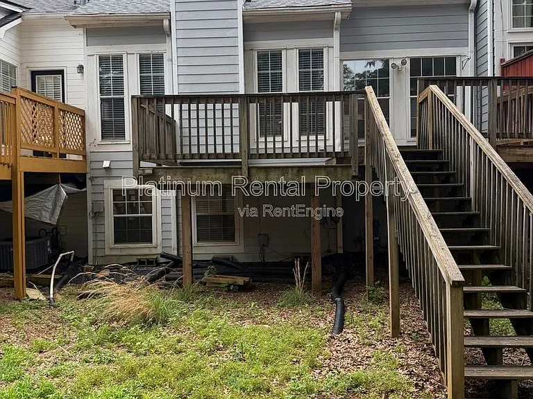2196 Goodwood Blvd SE — Photo 16