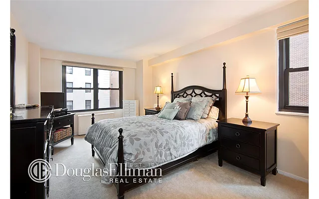 Sold by Douglas Elliman | media 14