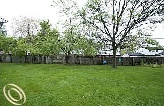 4th image of 23116 Glenmoor Heights Dr