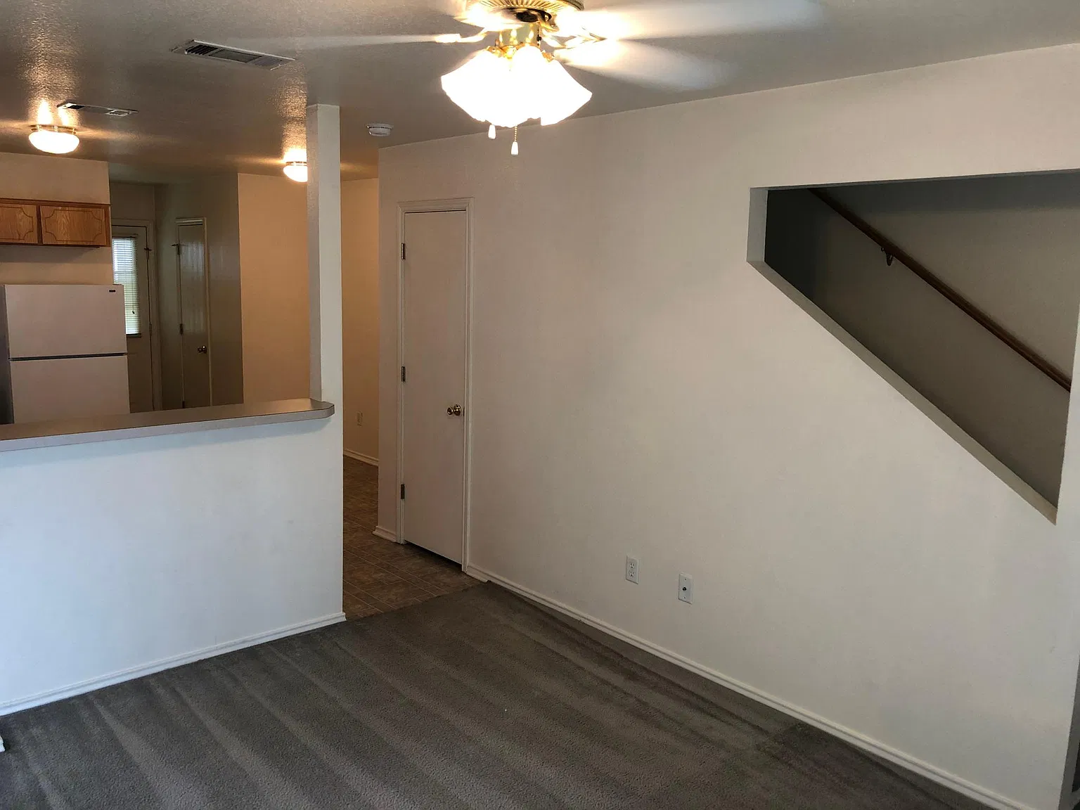 2 bed, 980 sqft, $825 — Photo 4