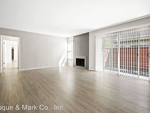 4th image of 845 20th St APT 102