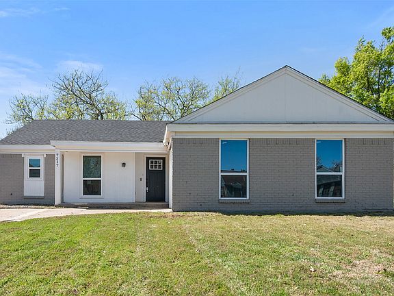5th image of 7317 Strawberry Way
