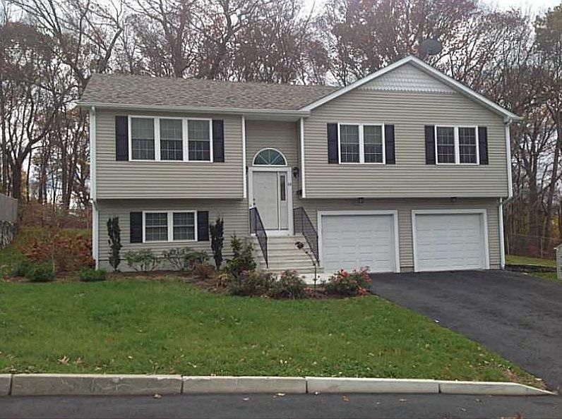 1st image of 88 Rockcrest Dr