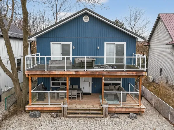 387 Stanley Park Dr, Central Elgin, ON N5L 1E7