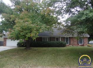 3900 SW Gamwell Rd, Topeka, KS 66610