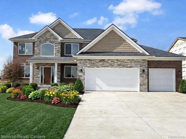 53170 Woodland Mdws, New Baltimore, MI 48047