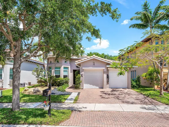 10715 NW 83rd Court, Parkland, FL 33076