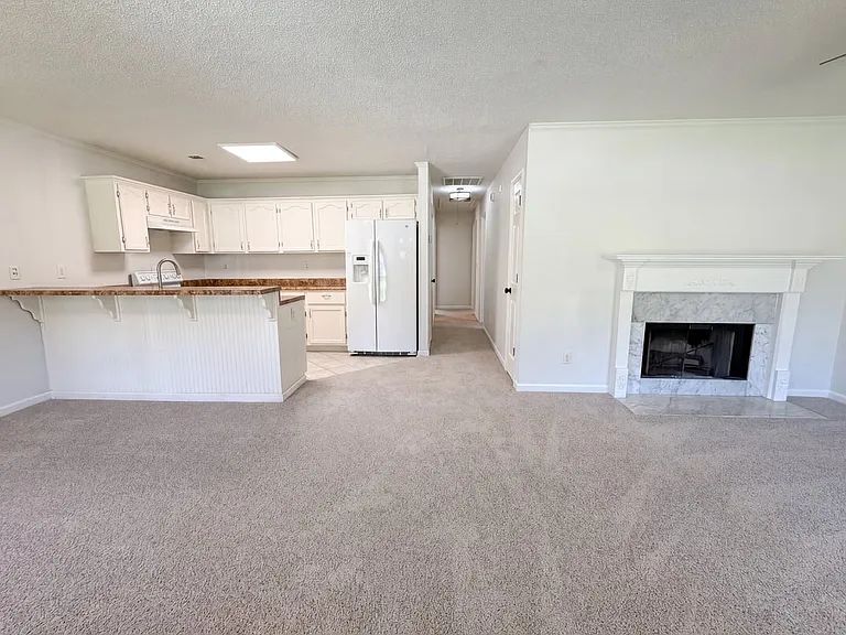 145 King Valley Rd — Photo 3