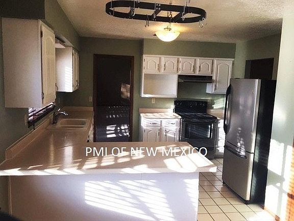 4th image of 1058 Olla De Oro Ln