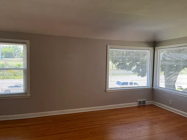 1 bed, 650 sqft, $895 — Photo 3