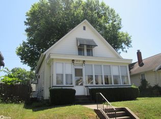 1214 S Central Ave, Burlington, IA