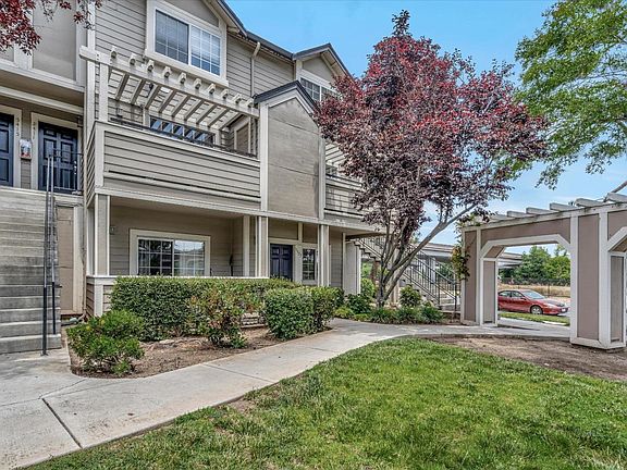 2nd image of 5403 Sanchez Dr
