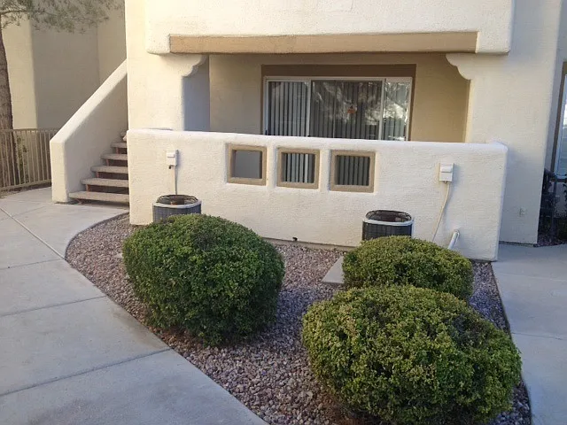 1900 Villa Palms Ct #103 — Photo 1
