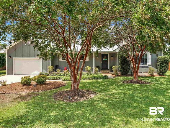 2nd image of 7395 Oak Dr