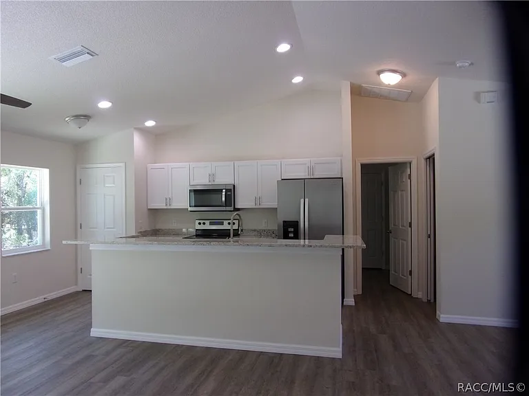 916 Independence Hwy — Photo 27
