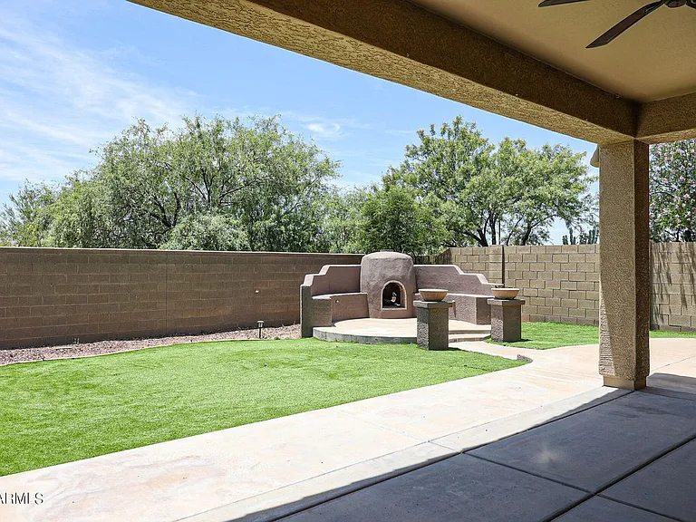 39768 N High Noon Way — Photo 30