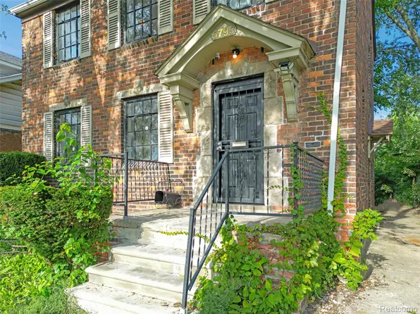 5790 Berkshire St, Detroit, MI 48224