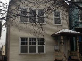 1742 W Julian St #1, Chicago, IL 60622