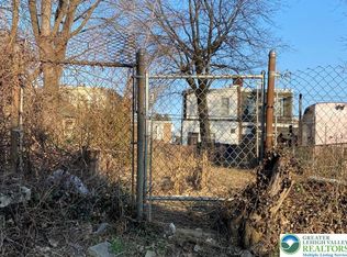 5829 N 13th St, Philadelphia, PA