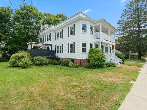 160 Rockland Street #2, Portsmouth, NH 03801
