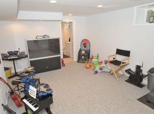 1630 Ridgeway Rd, Havertown, PA 19083