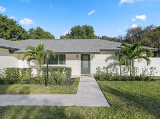 632 E Conference Dr, Boca Raton, FL 33486