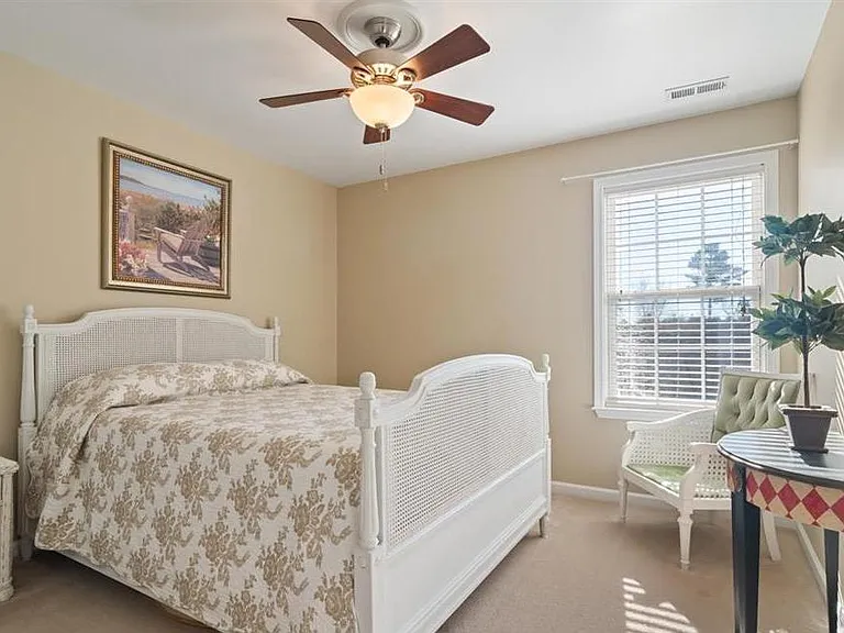 5414 Whisperwood Dr — Photo 14