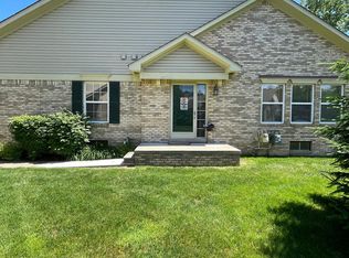 29691 Reed Dr, Flat Rock, MI 48134