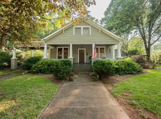 696 Billups Ave, Madison, GA 30650