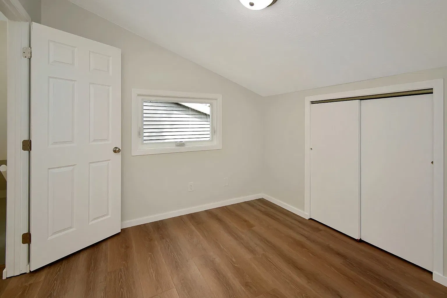 3 bed, 1.5 bath, 1485 sqft, $1,650 — Photo 4