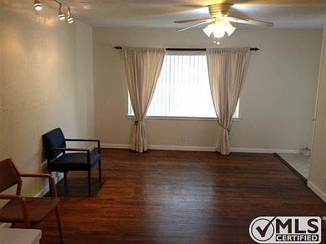 2nd image of 3512 Cordone St