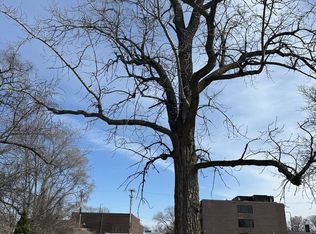 8003 S Oconto Ave, Bridgeview, IL 60455