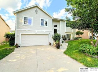 16440 Fowler Ave, Omaha, NE 68116