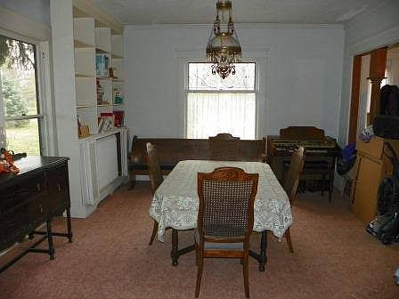 3rd image of 1359 N Jefferson St