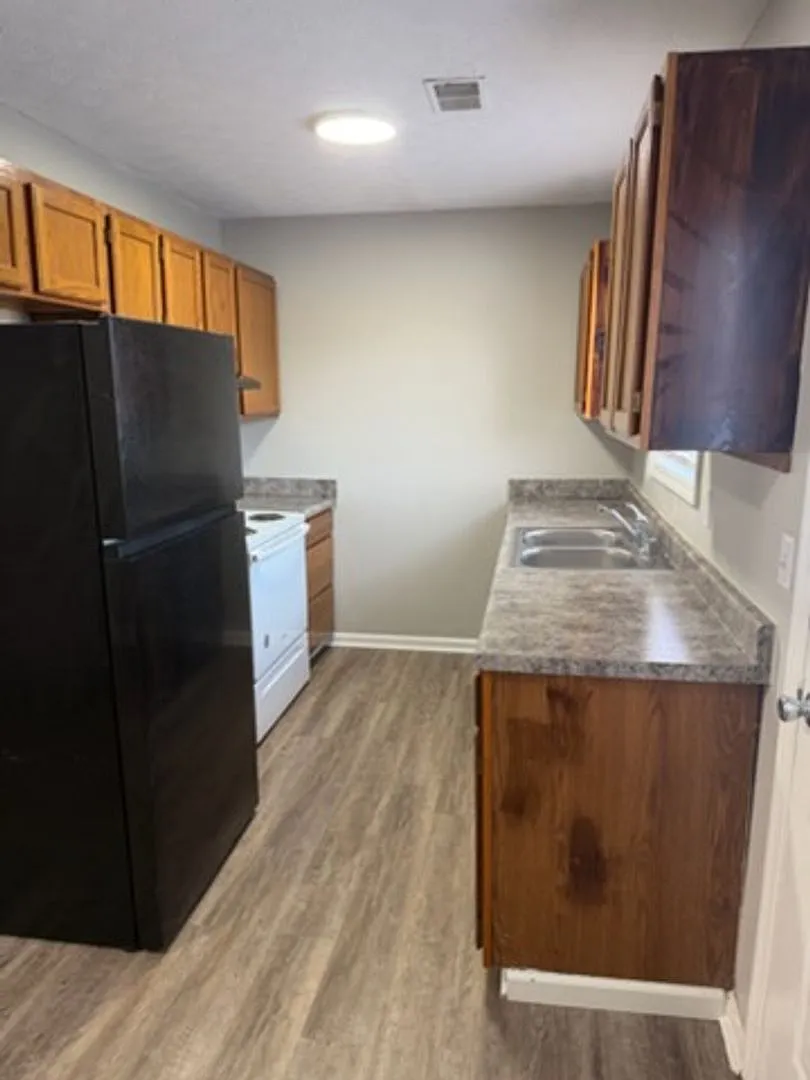 306 McDougal Avenue — Photo 1