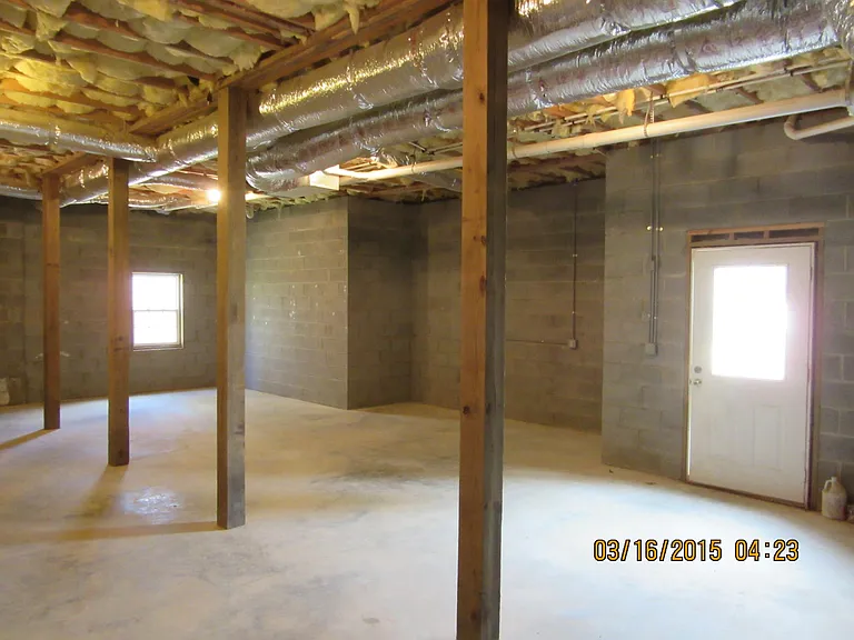 1820 Lower Ridgewood Blvd — Photo 5