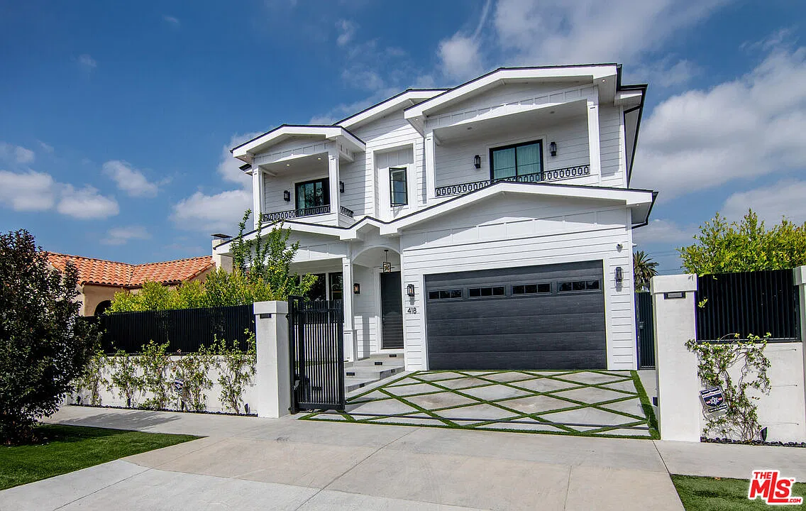 5 bed, 5.5 bath, $30,000 — Photo 3