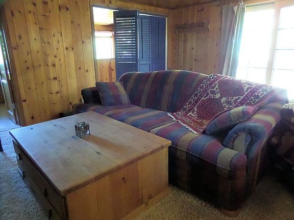 3rd image of 25425 Manzanita Dr