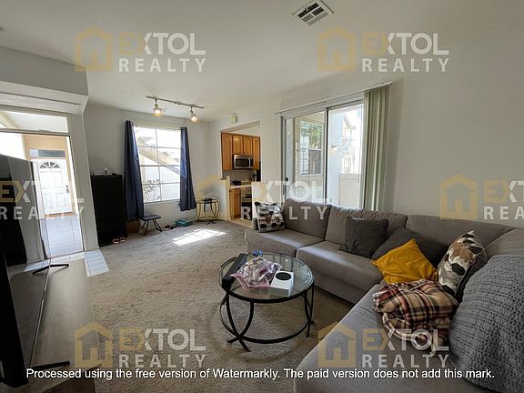 5th image of 8686 New Salem St