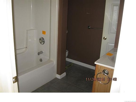 4th image of 2120 Westview Dr
