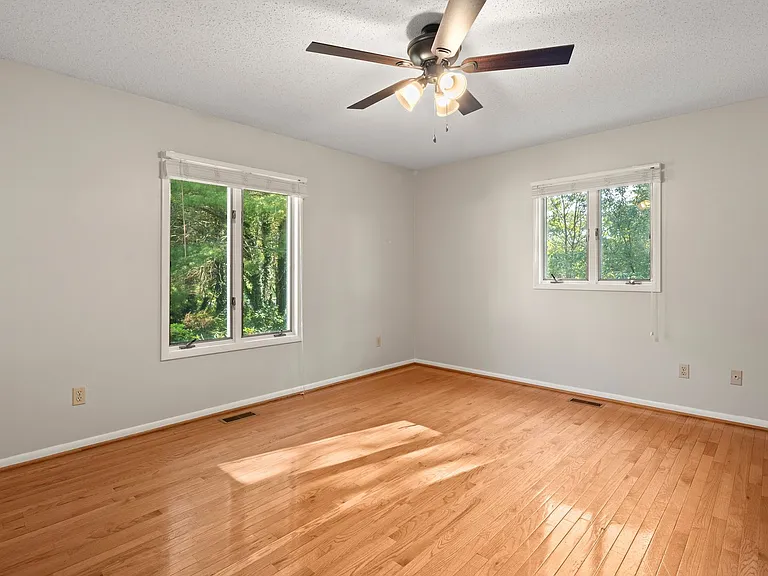 119 W Chippendale Dr — Photo 33