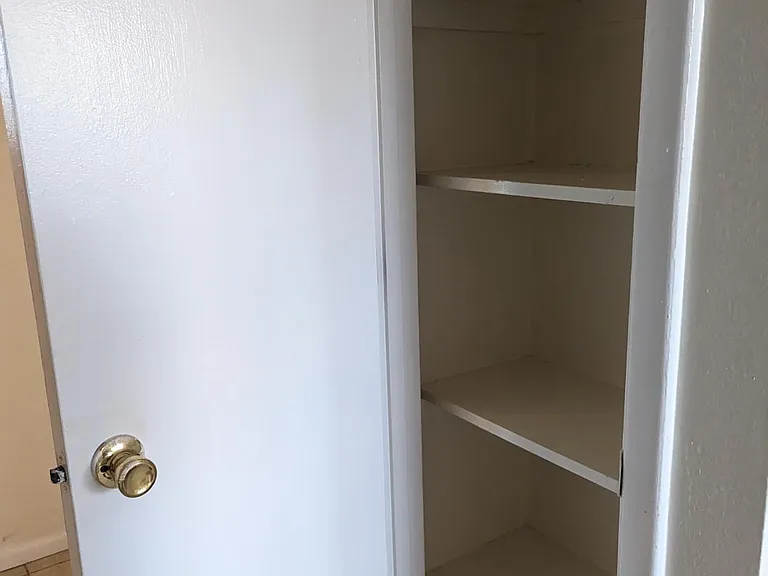 3604 Lafayette Dr NE — Photo 12