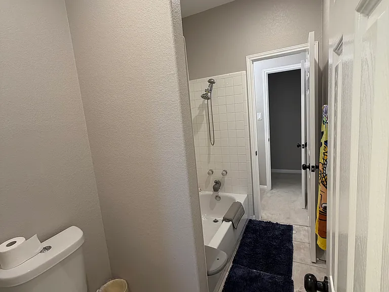 2536 Crenshaw Dr — Photo 19