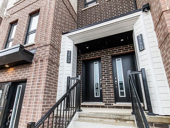 2nd image of 70 Kenesky Dr #36